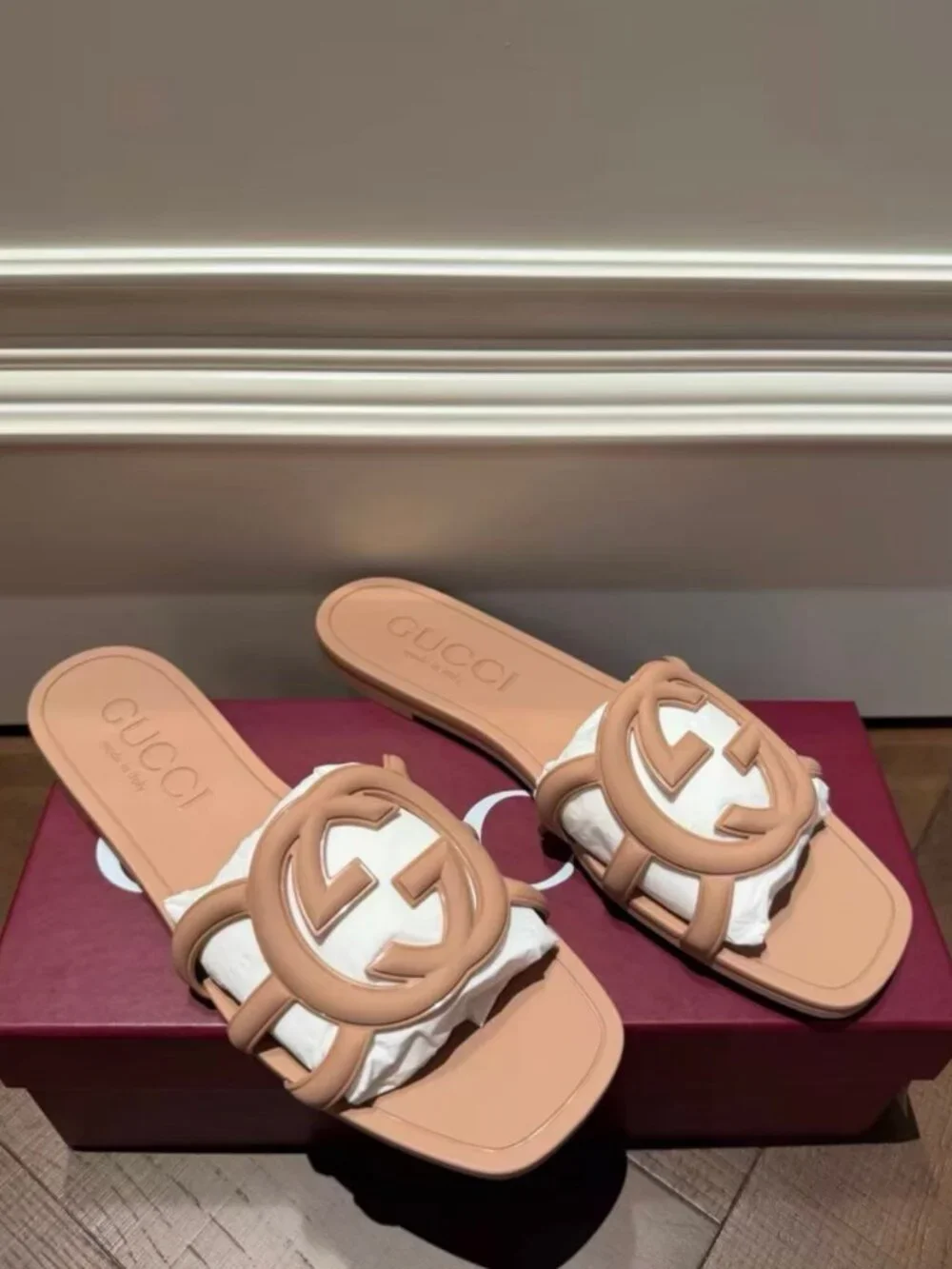 Gucci Smooth Leather Double G Logo Square Toe Slip On Mules
